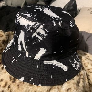 black and white bucket hat
